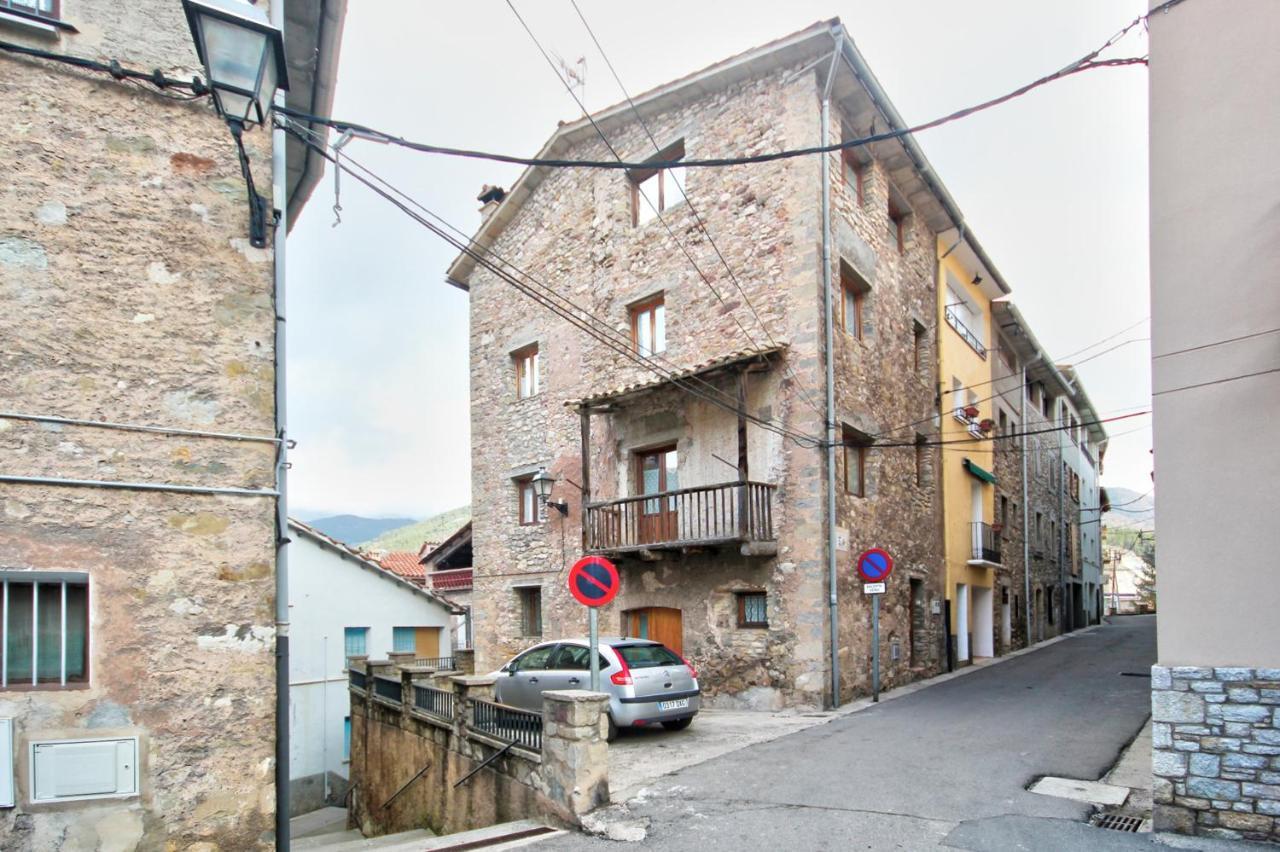 Can Martipol La Pobla de Lillet Exterior photo
